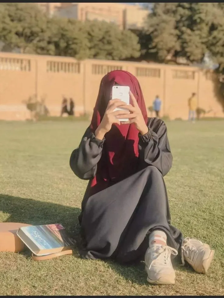 alone muslim girl dp Download DP Muslim Girls Dp For Whatsapp