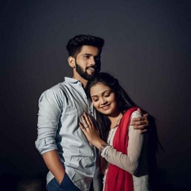 Cute Couple Pic Same Dp For Boy And Girl