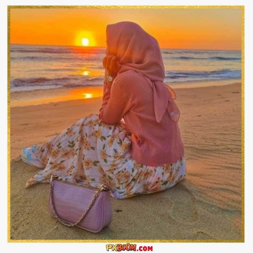 Muslim Hijab Girl Pic