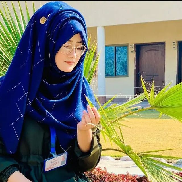 Muslim Girl Dp For Instagram
